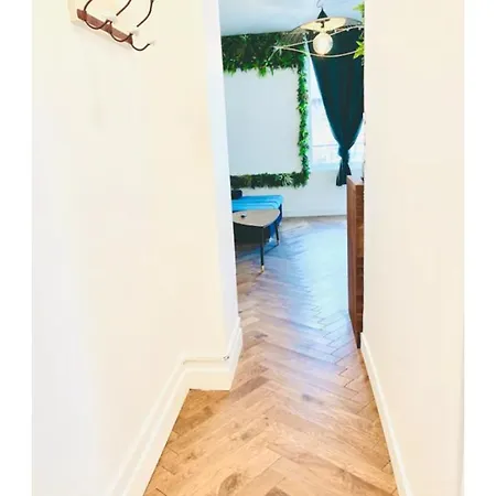 Apartment F2 Proche Commodite *
